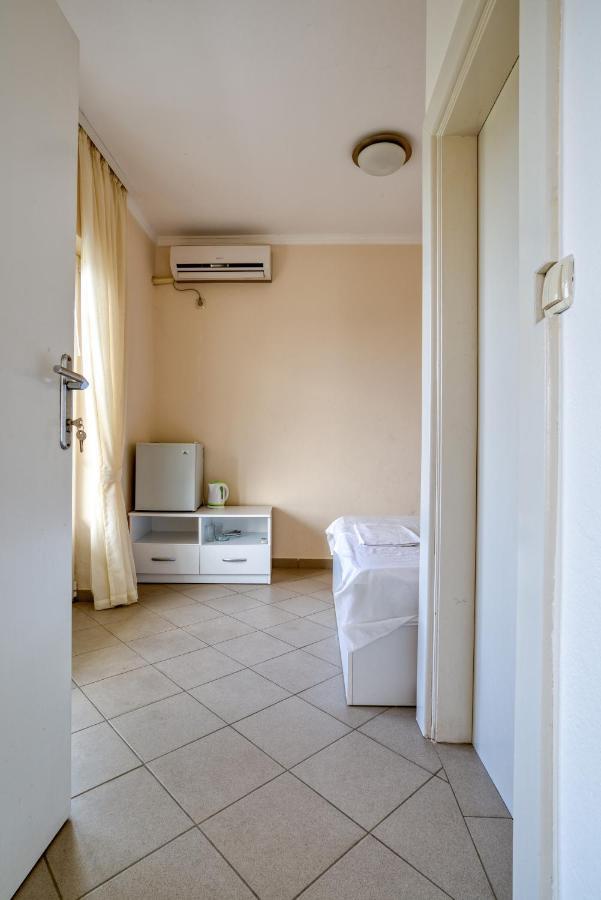 Hostel "Kraljica Snezna " Sutomore Exteriér fotografie